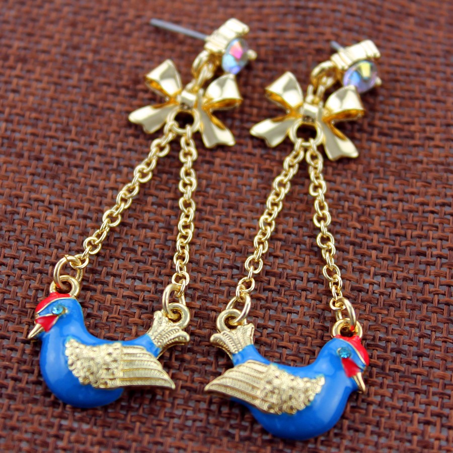 E-32Long chain blue ostrich bird earrings