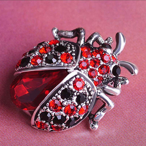 Women Vintage Insetti Cute Coccinella Bouquet Spilla Clip Brooch Pin Jewelry 