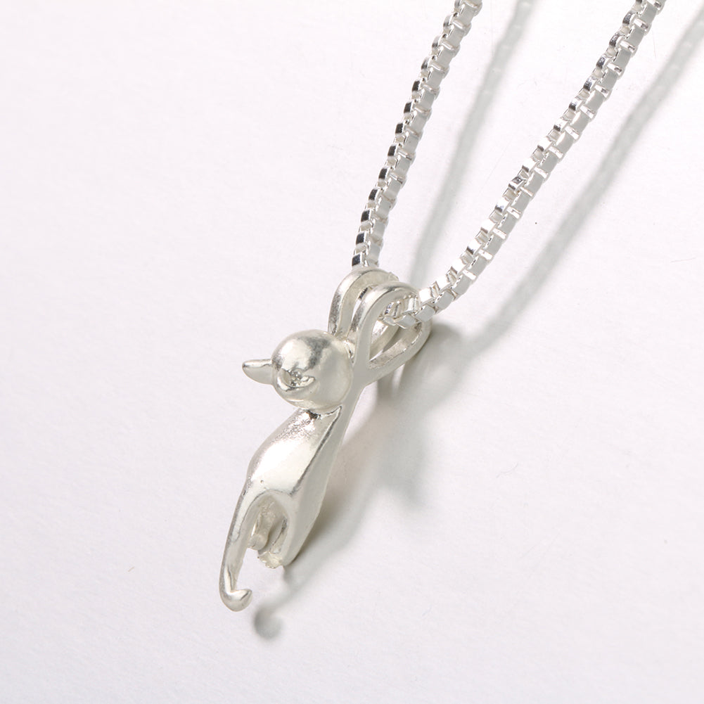 Women 925 Sterling Silver Lovely Jumping Cat Pendant Charm Necklace Jewelry