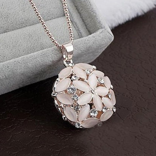 Men Women Infinity Love Silver Plated Couple Skulls Hug Pendant Chain Necklace