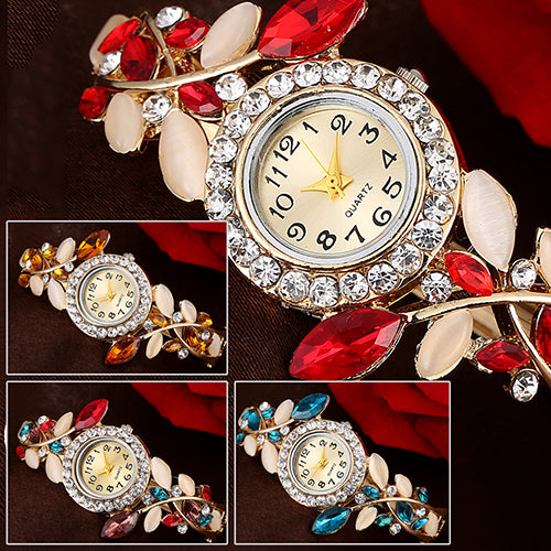 Women's Leaves Round Dial Rhinestone Inlaid Bracelet Quartz Dress Wrist Watch