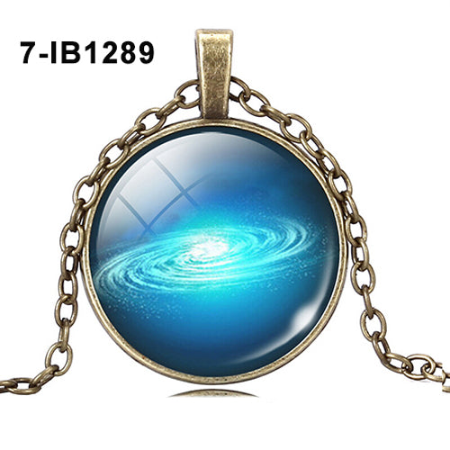 Unisex Universe Galaxy Nebula Glass Dome Cabochon Pendant Chain Necklace Gift
