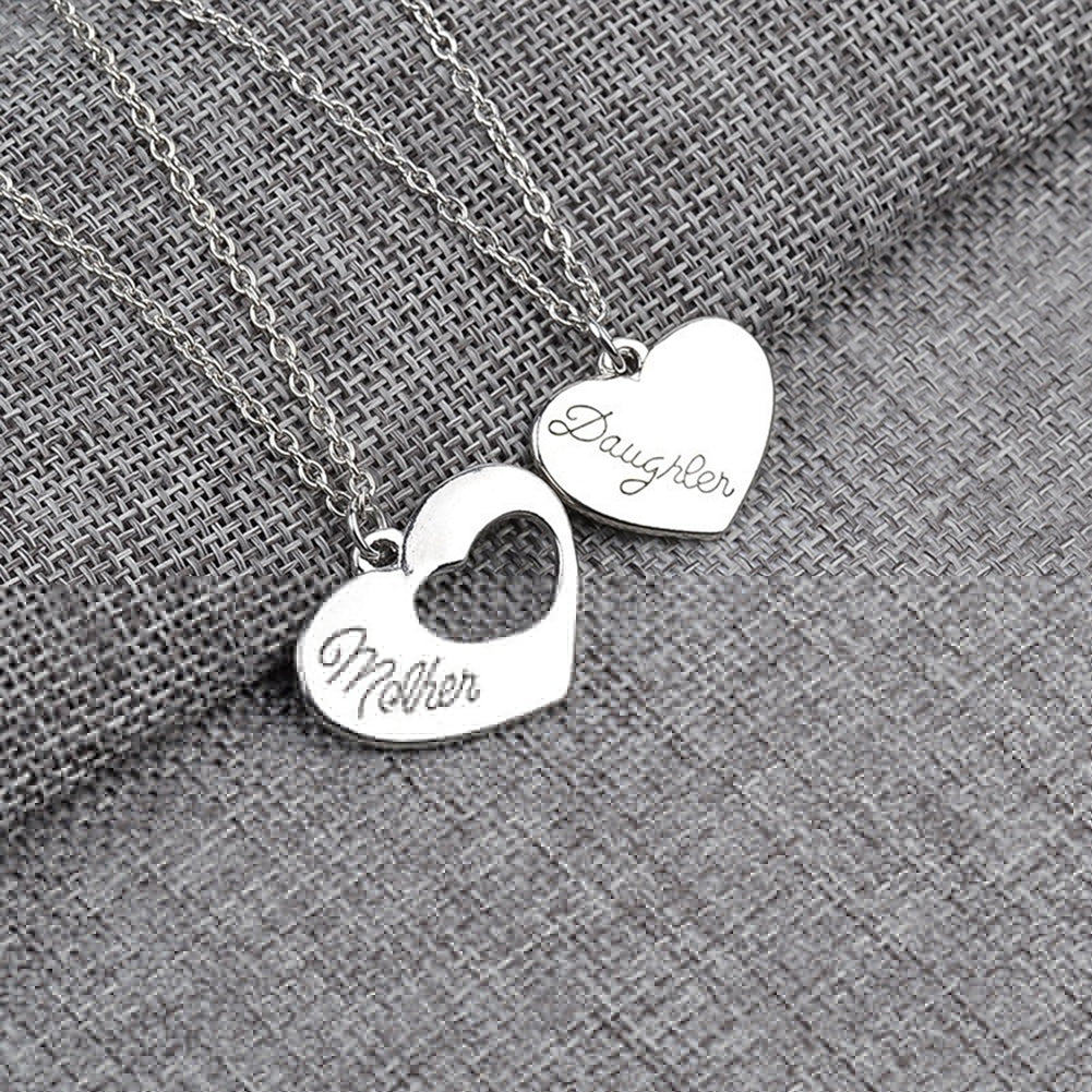 2 Pcs/Set Fashion Mother Daughter Carved Necklaces Heart Shape Pendant Necklace