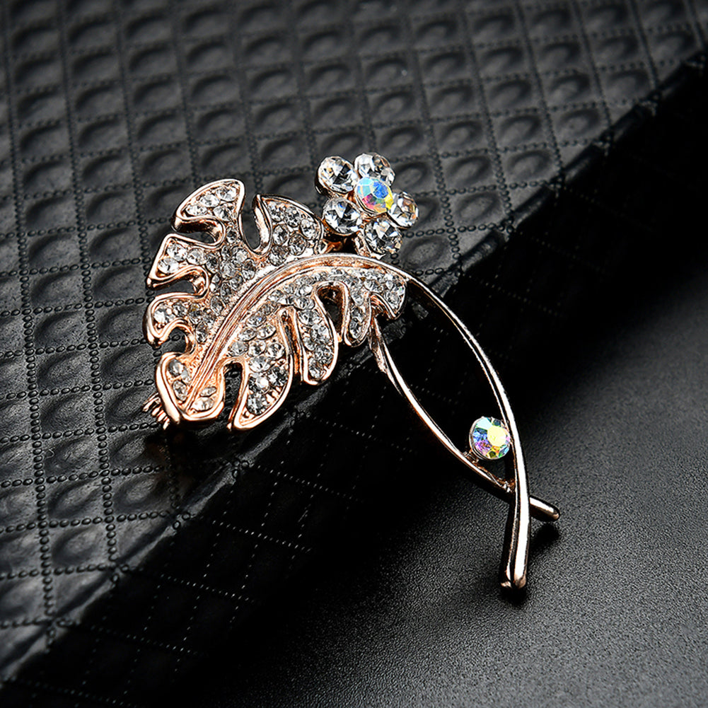 Leaf Spiral Fashion Brooch Pin Women Shiny Zircon Breastpin Jewelry Xmas Gift