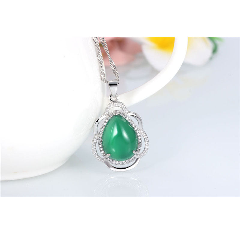 DZ07 Natural Chrysoprase Pendant 925 Sterling Silver Zircon Flower Shape Frame Fashion Grace Women’s Jewelry