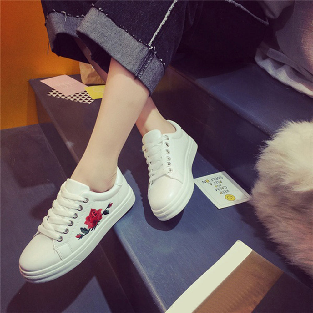 Fashion Girls Breathable Running Sport Shoes Casual Embroidered Lace Up Sneakers