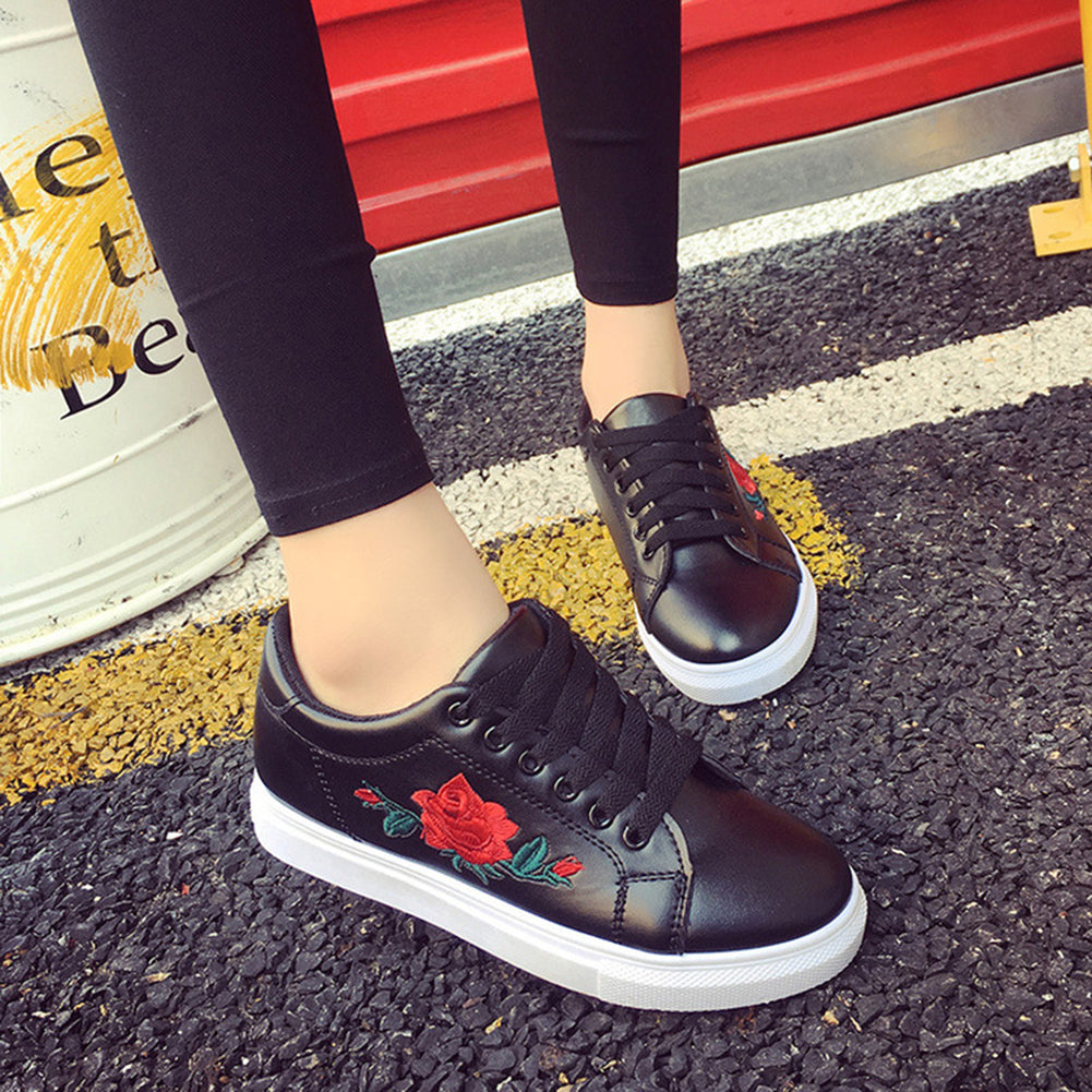 Fashion Girls Breathable Running Sport Shoes Casual Embroidered Lace Up Sneakers