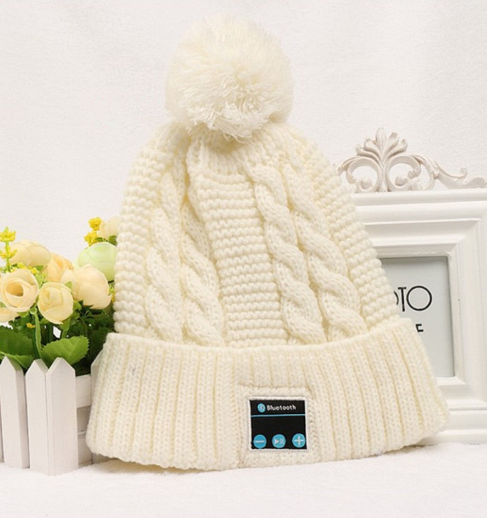 Deest New Arrival Bluetooth beanie Hat Cap Knitted Winter Magic Hands-free Music mp3 Hat for woman Men Smartphone Holiday gift.