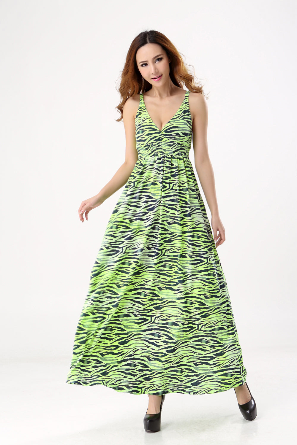 Bohemian Green Water Wave Beach Jersey Dresses for Women V Neck Sexy Dresses Long Type Sleeveless Summer dress SQ-060