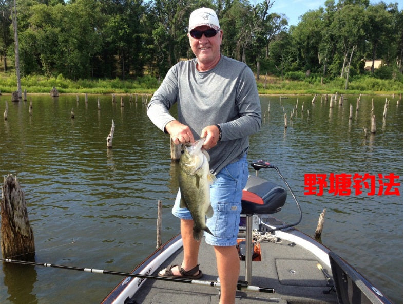 V4 Underwater fish finder camera 1080P 140 degree wifi fish mini camera provides convenient deep fish finder for lake fish