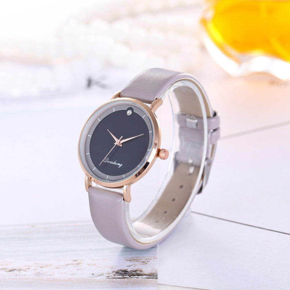 Fashion Faux Leather Rhinestone Round Dial Analog Quartz Move Women Wrist Watch