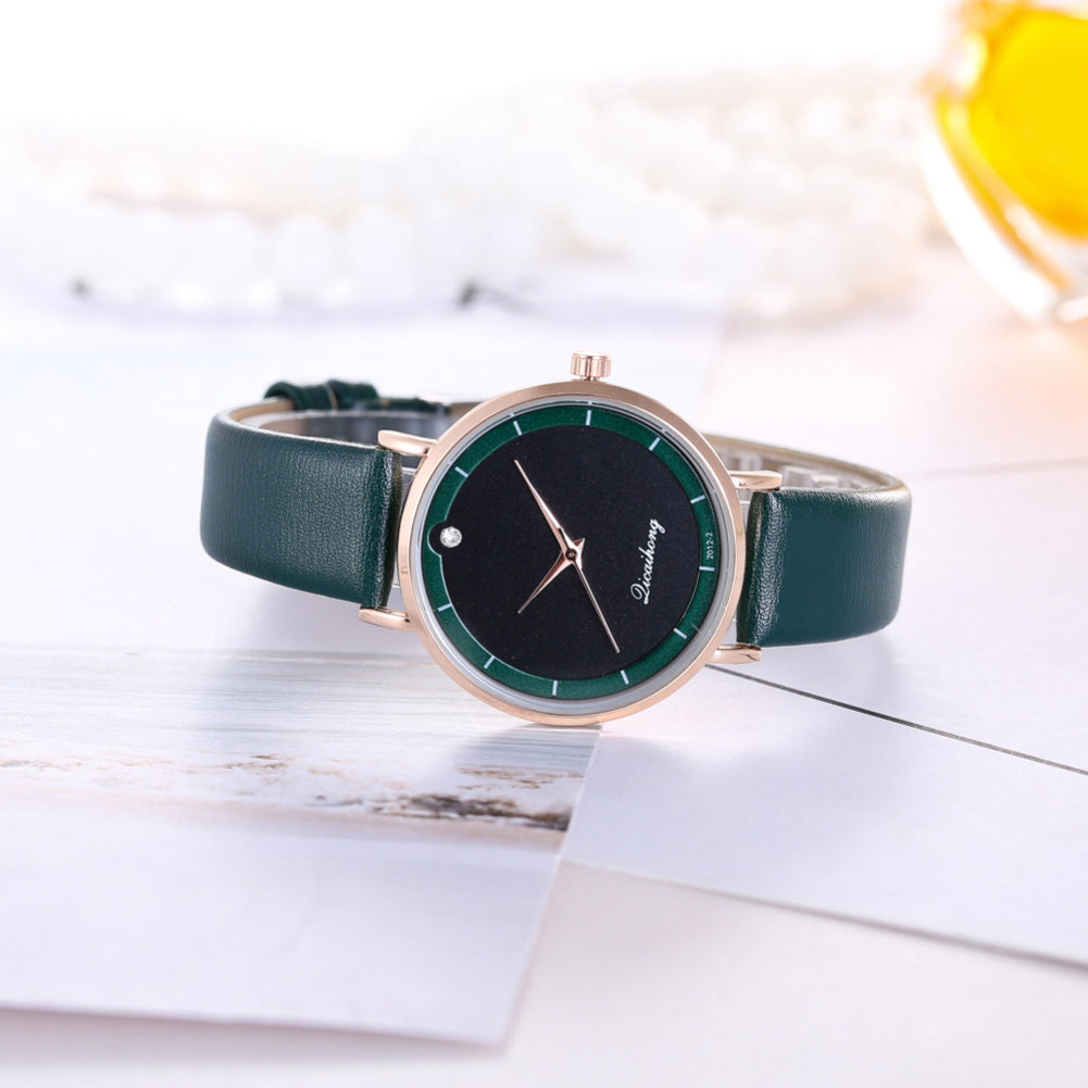 Fashion Faux Leather Rhinestone Round Dial Analog Quartz Move Women Wrist Watch