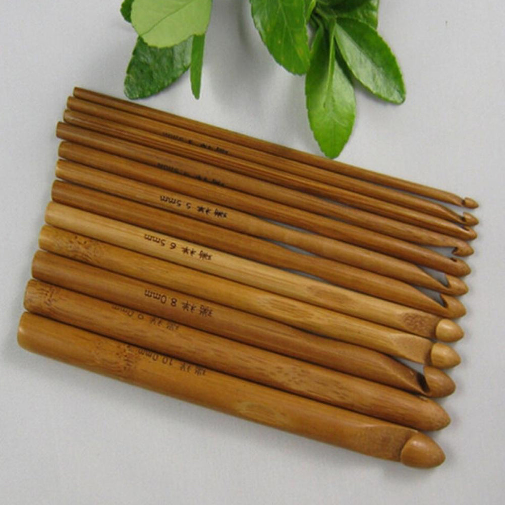 12Pcs/Set 3-10mm Bamboo Handle Crochet Hooks Scarf Sweater Knitting Needles