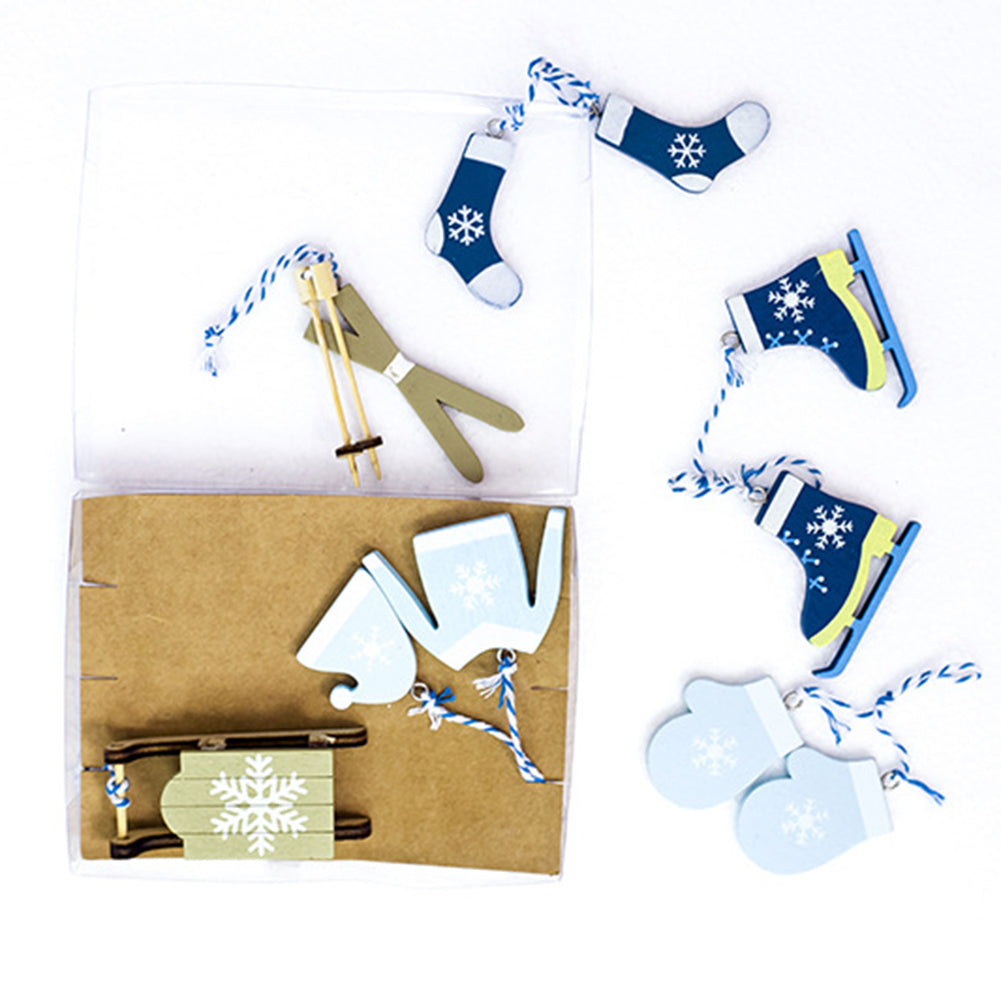 Sleigh Car Stockings Shoes Gloves Clothes Hat Set Wooden Christmas Tree Ornament