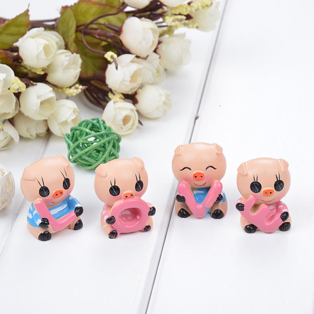 4Pcs/Set Cute Cartoon LOVE Pig Resin Car Dashboard Doll Ornaments Accessories