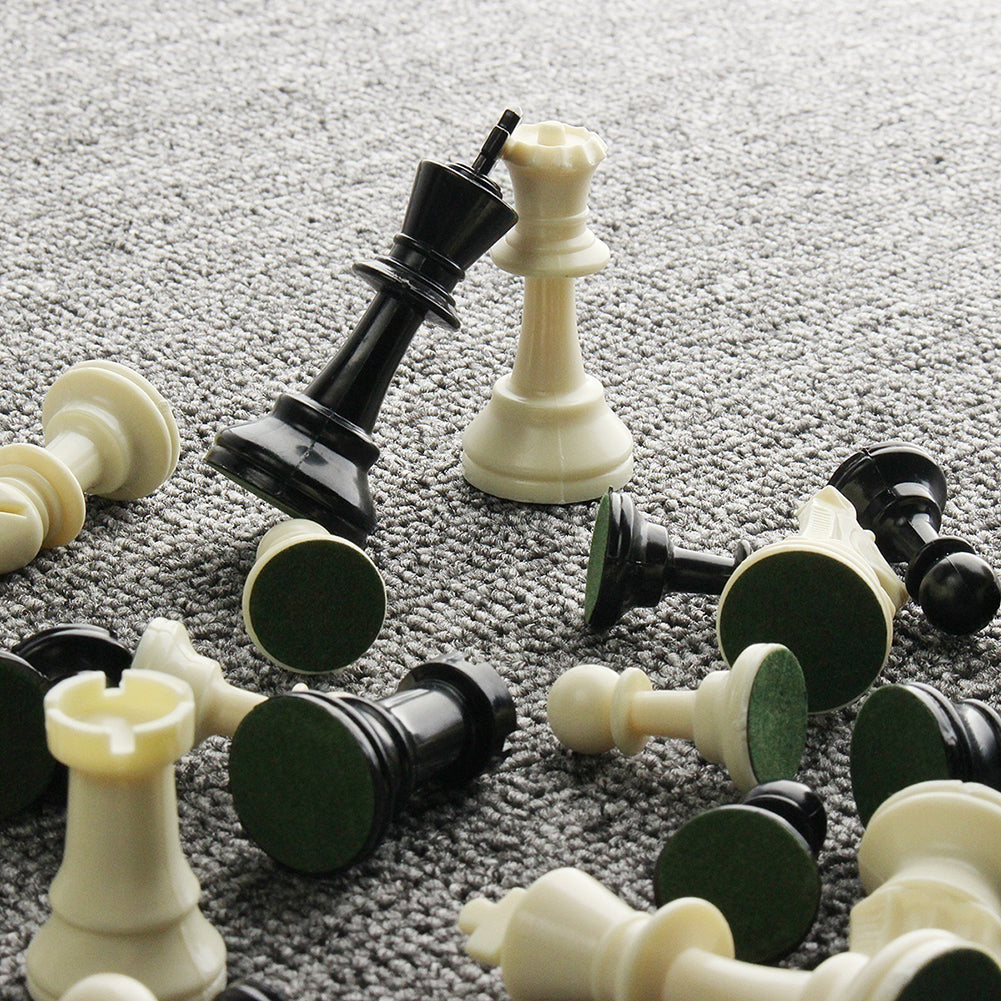 Portable 32 Pieces Intelligence Contemporary Tournament Chess Set Travel Game