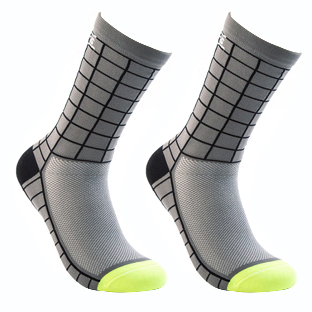 Running Cycling Men Women Breathable Sports Outdoor Basketball Mid Calf Socks