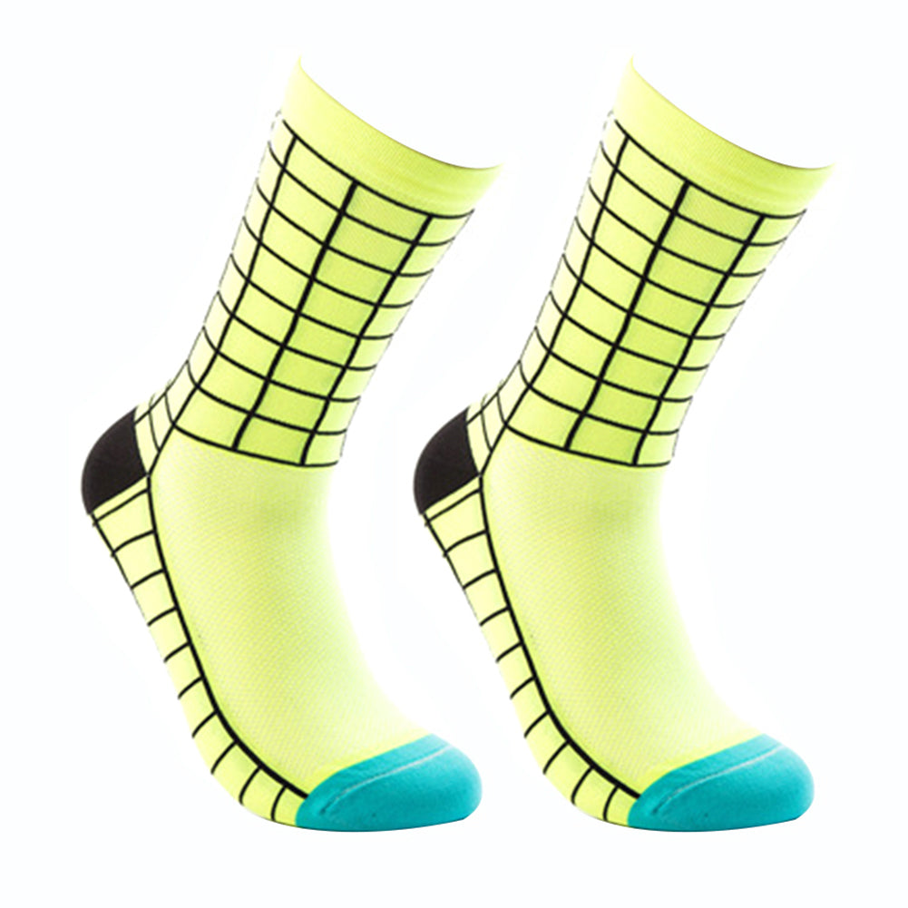 Running Cycling Men Women Breathable Sports Outdoor Basketball Mid Calf Socks
