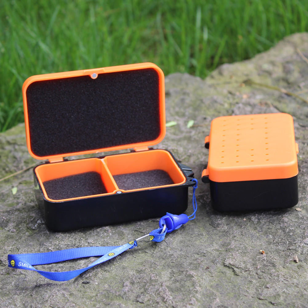 Portable Earthworm Red Worm Fishing Bait Tackle Alive Lure Storage Case Box