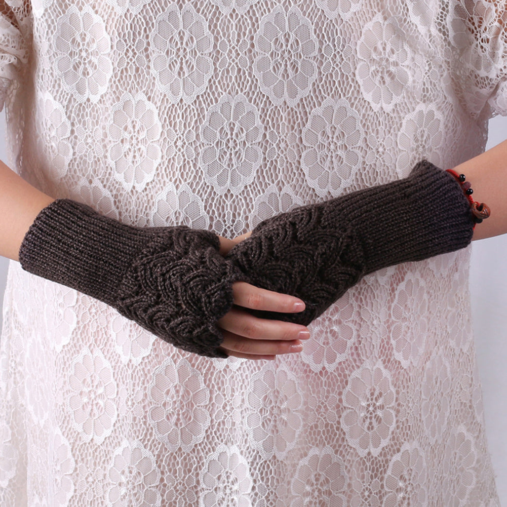 Fashion Winter Fingerless Gloves Solid Color Women Knitted Hollow Heart Mittens