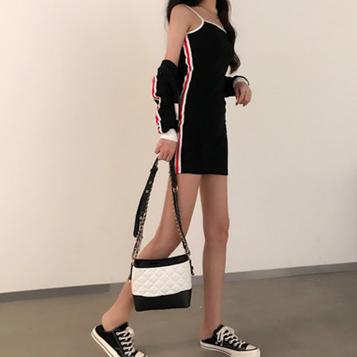 Sports, casual fashion, hip skirt, two suits.