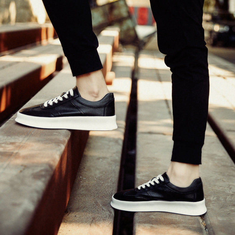 Men's Leisure Poly Urethane Lace Up Sneakers