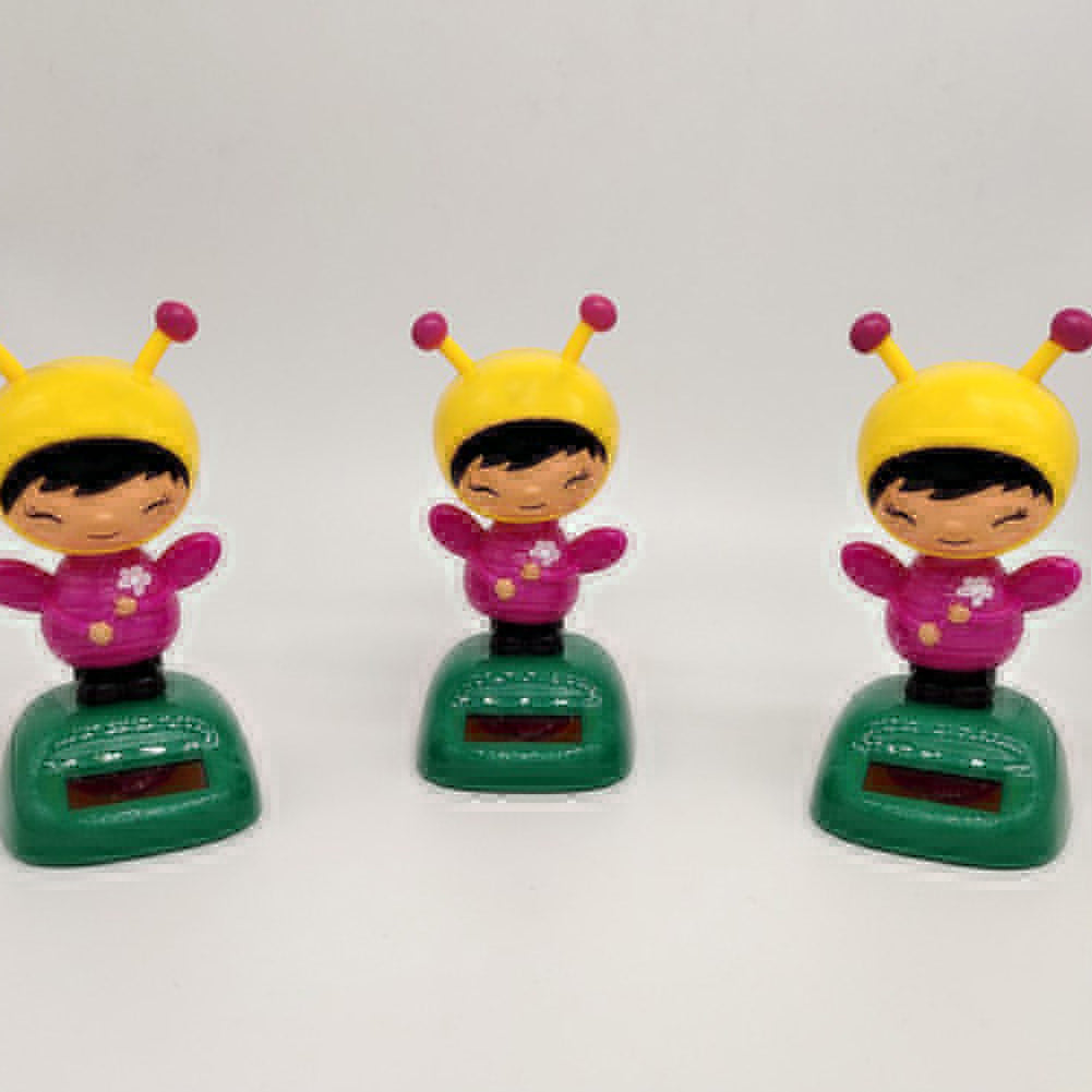 Cartoon Bee Solar Powered Car Dashboard Decoration Flip Flap Pot Swing Toy Gift