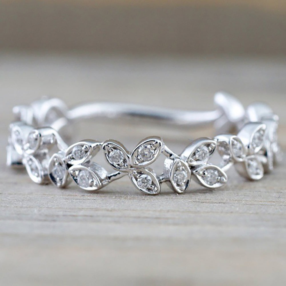 Fashion Hollow Leaf Design Women Rhinestone Jewelry Engagement Wedding Ring