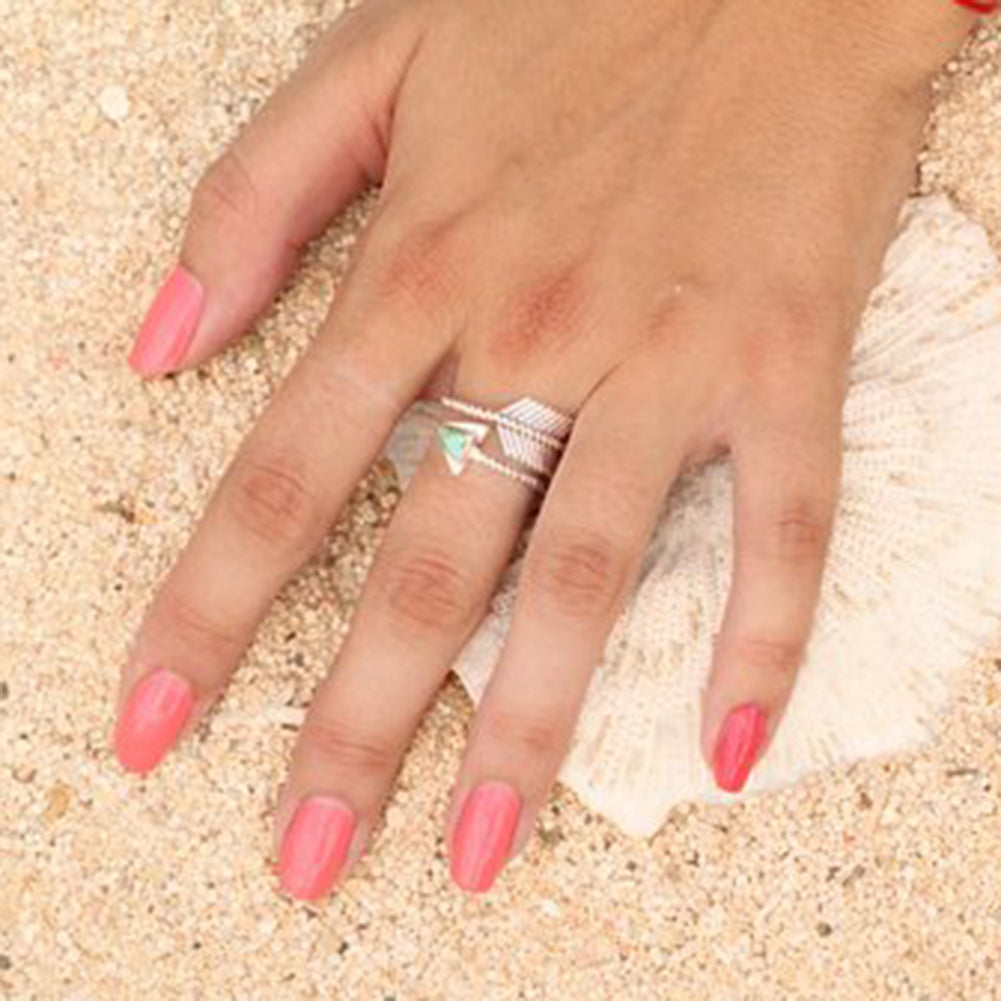 Vintage Women Triangle Faux Turquoise Arrow Open Ring Adjustable Finger Jewelry