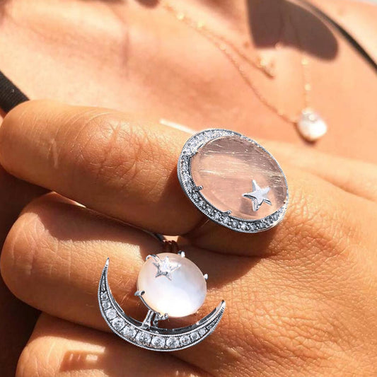 2Pcs/Set Boho Women Transparent Round Rhinestone Inlaid Moon Star Knuckle Rings