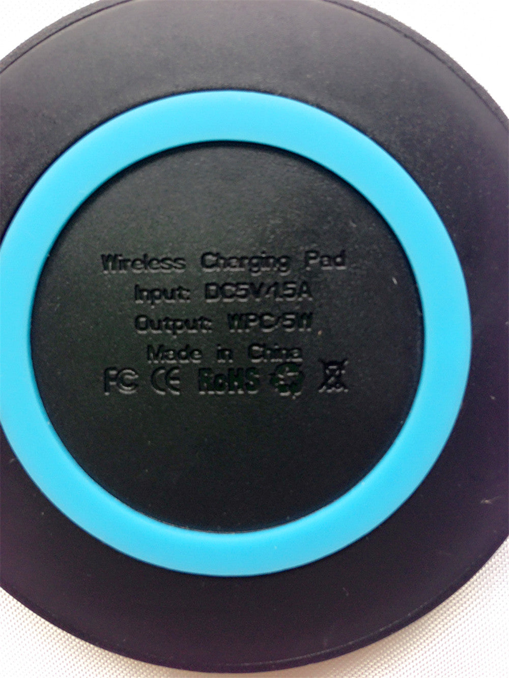 Wireless Charger, Qi Wireless Charging Pad for Galaxy S7,Galaxy S7 edge, Galaxy S6,Note 5 ,S6 Edge+,S6 Edge, Nexus 4/5/6 and All Qi-Enabled Devices(black-blue)