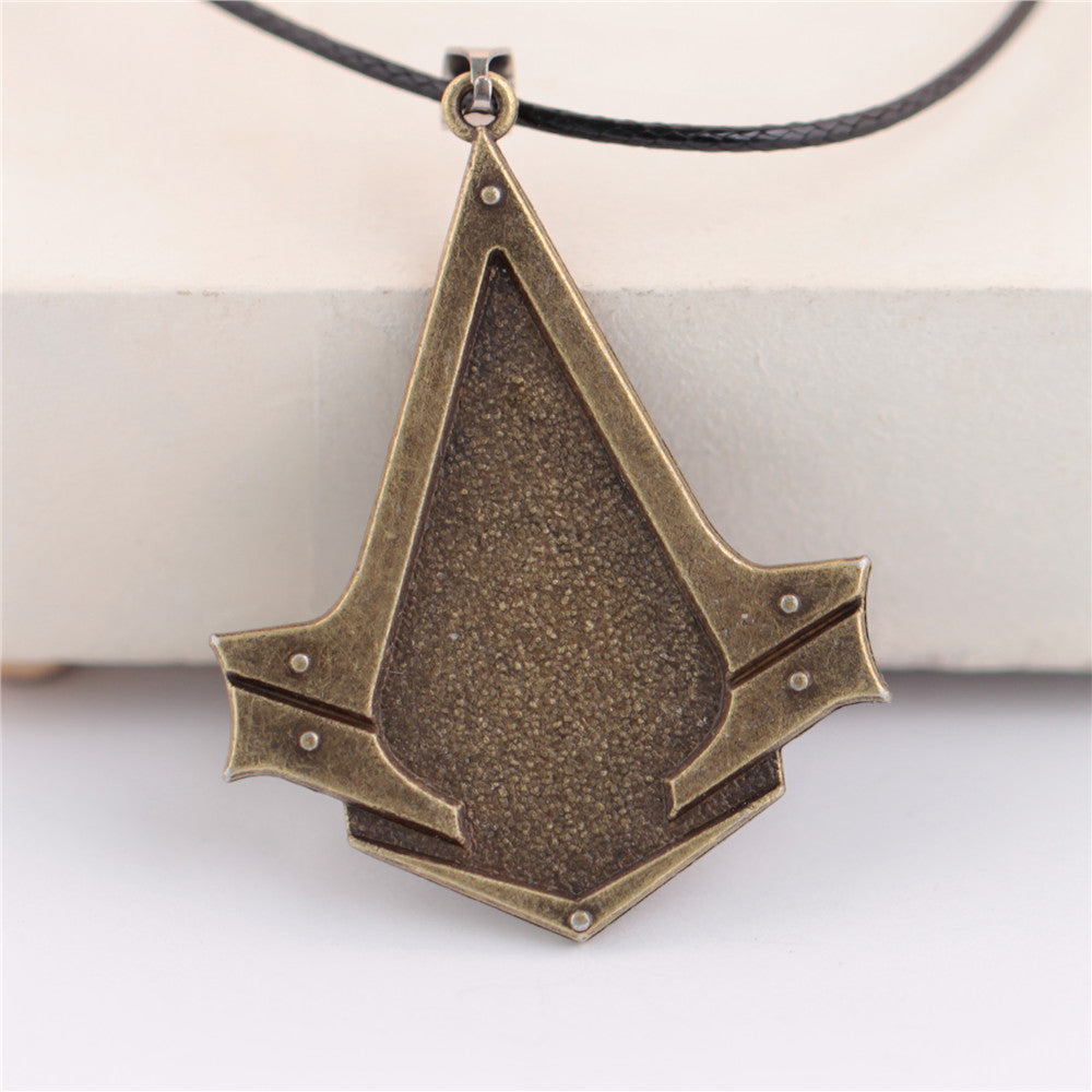 Assassins Creed Syndicate Ezio Deiss Mond Necklaces
