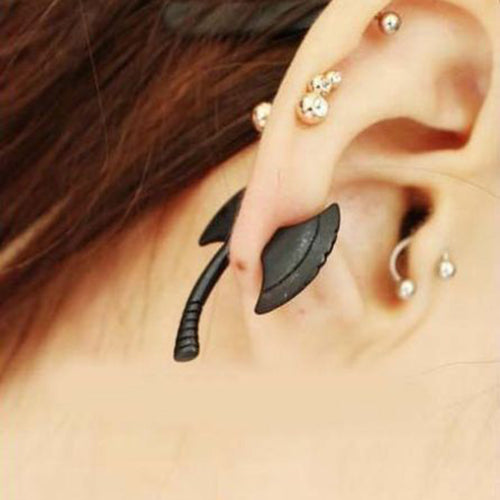 Men's Women's Punk Stereoscopic Hatchet Impalement Ear Stud Earring Jewelry