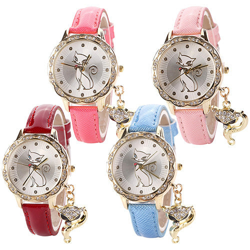 Women Luxury Rhinestone Cute Fox Pendant Round Case Quartz Fashion Wrist Watch