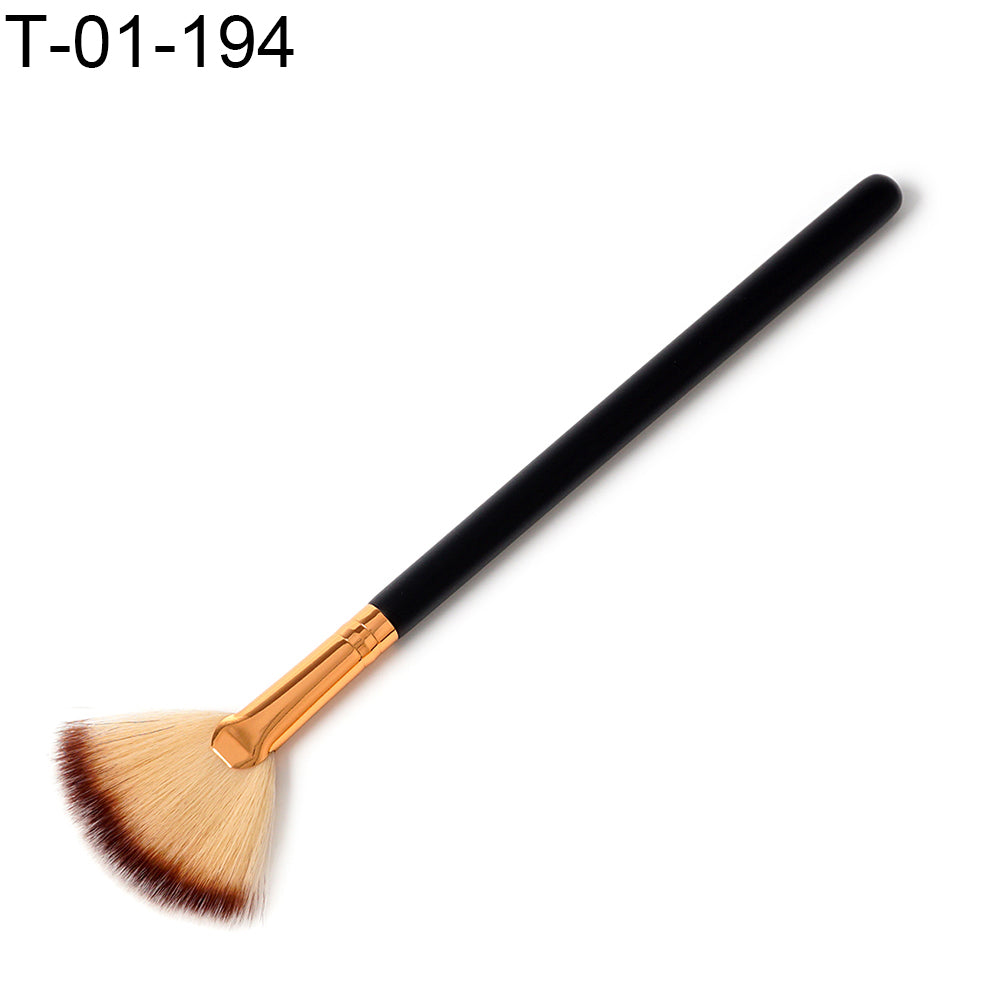 Portable Fan Shape Wood Handle Brush Powder Foundation Women Beauty Makeup Tool