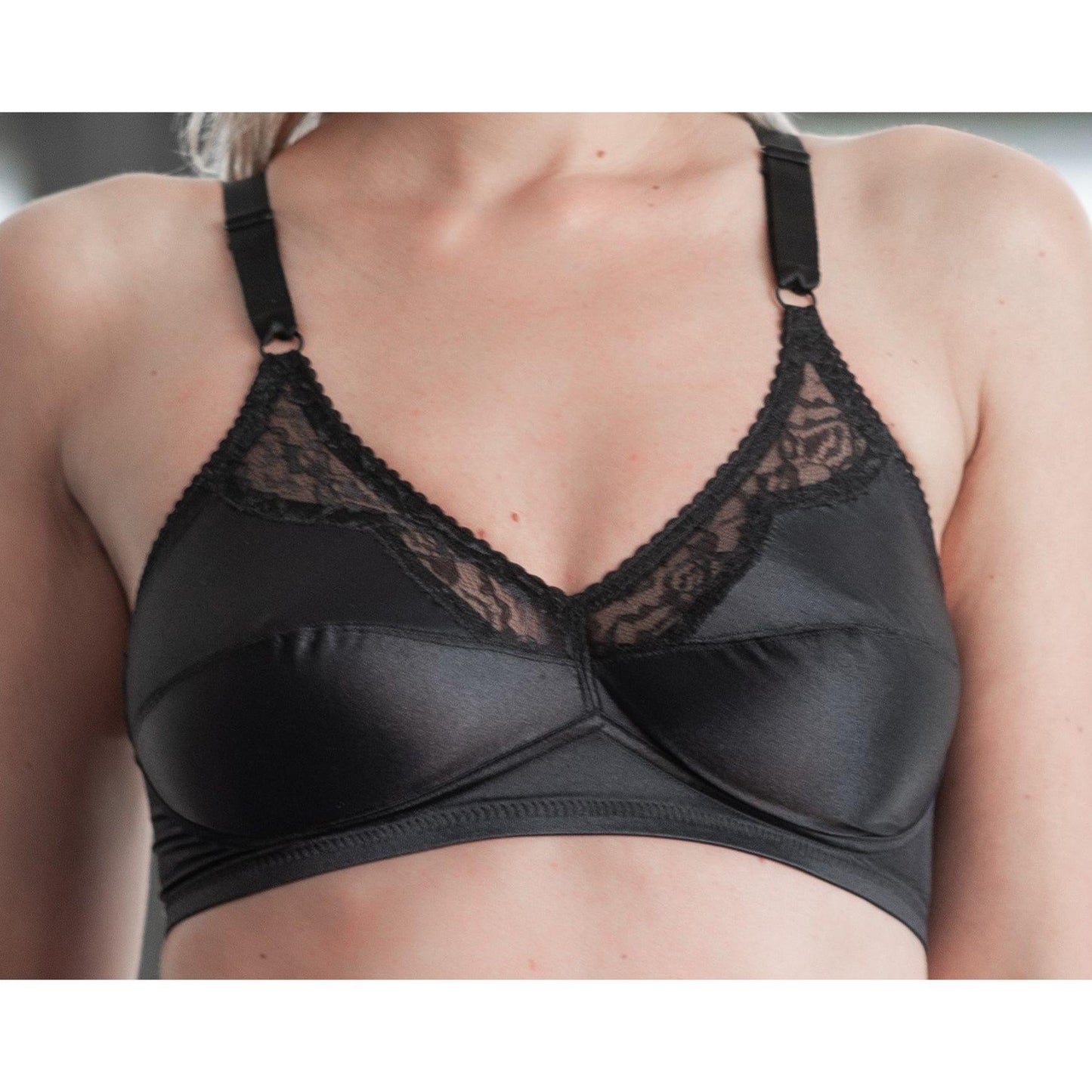 RAGO Style 2190 - Satin and Lace Fashion Bra