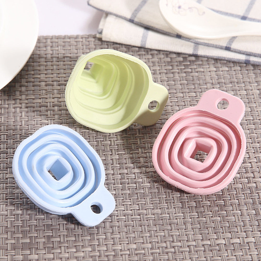 Retractable Mini Funnel Transferring Liquid Oil Perfume Household Kitchen Tool