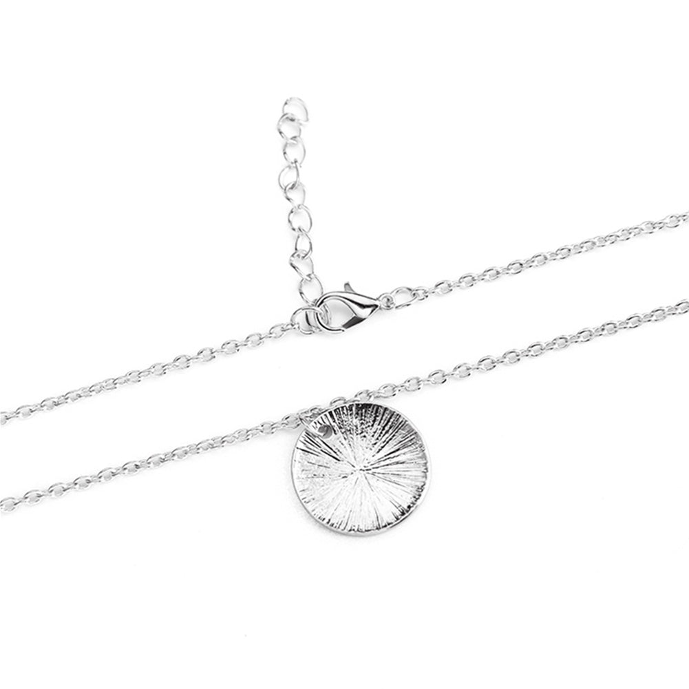 Fashion Women Round Leaf Carving Pendant Necklace Adjustable Chain Jewelry Gift