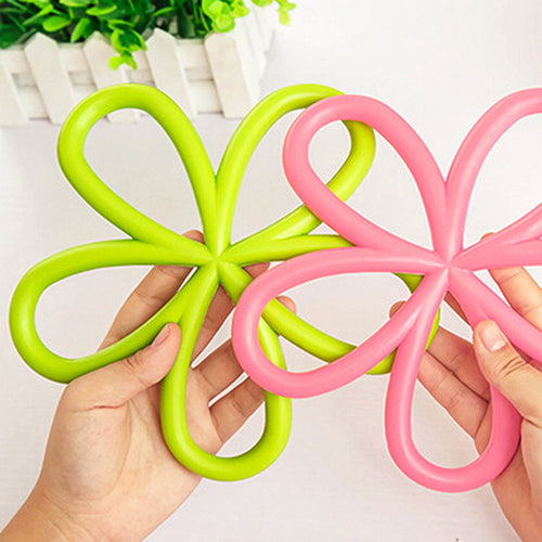 New Flower Shape PVC Anti-Slip Table Insulation Mat Heat Pad Kitchen Placemats