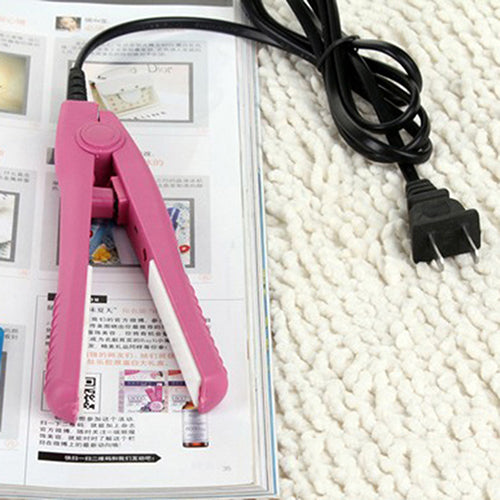 US Plug Mini Travel Ceramic Hair Crimper Curl Straightener Flats Iron Perm Splint