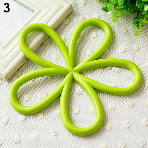 New Flower Shape PVC Anti-Slip Table Insulation Mat Heat Pad Kitchen Placemats