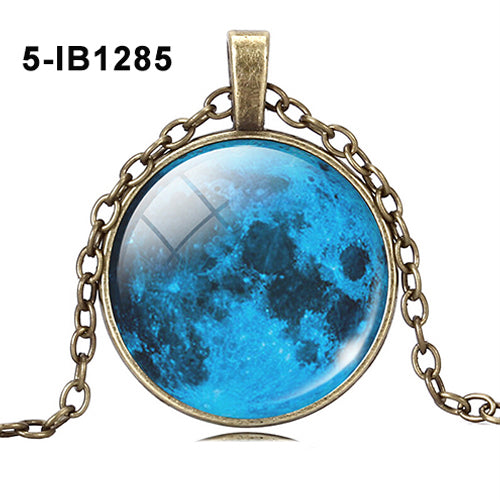 Unisex Universe Galaxy Nebula Glass Dome Cabochon Pendant Chain Necklace Gift