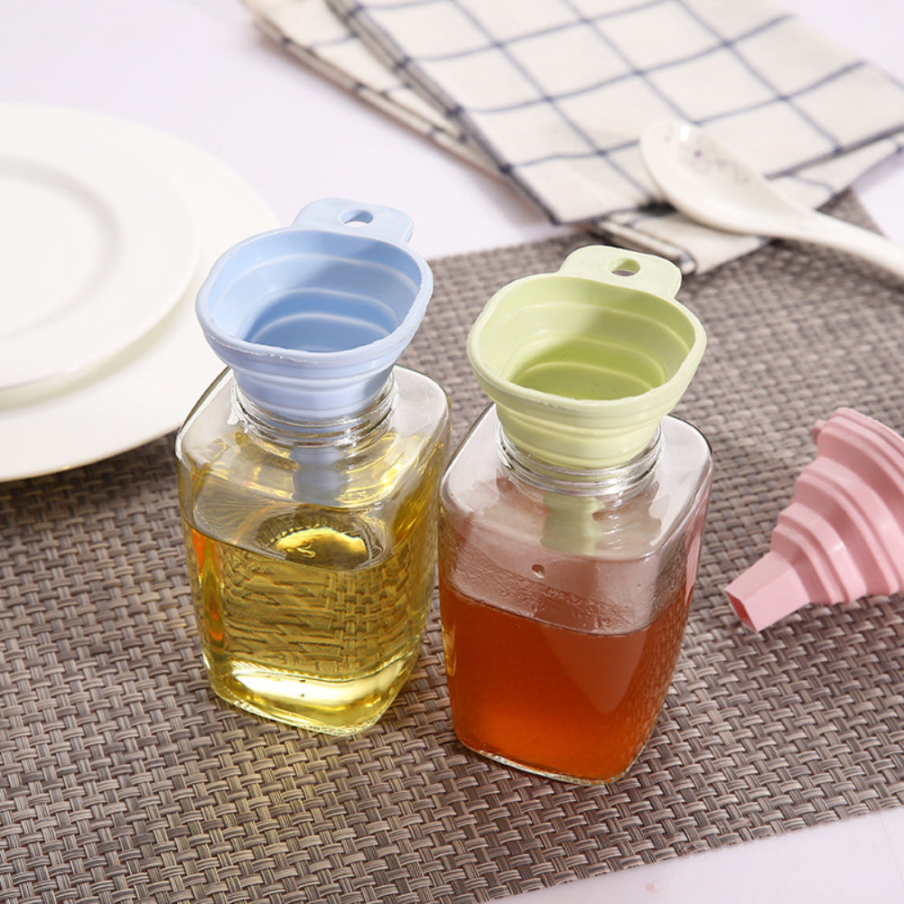 Retractable Mini Funnel Transferring Liquid Oil Perfume Household Kitchen Tool