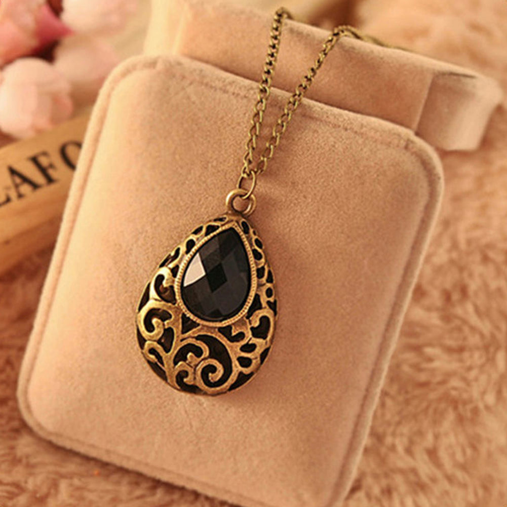 Women Vintage Jewelry Long Chain Waterdrop Carved Pendant Sweater Necklace