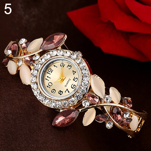 Women's Leaves Round Dial Rhinestone Inlaid Bracelet Quartz Dress Wrist Watch