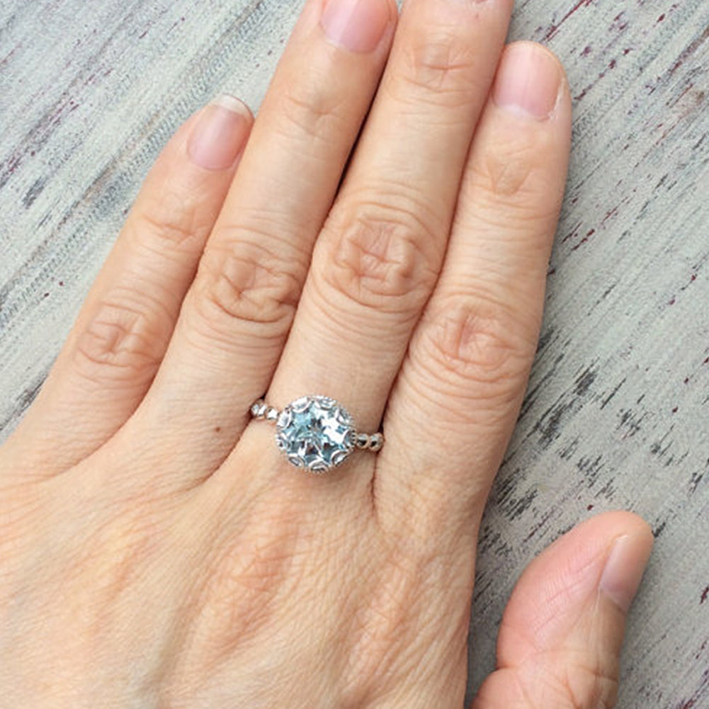 Elegant Round Rhinestone Inlaid Finger Ring Women Charm Jewelry Hand Ornament